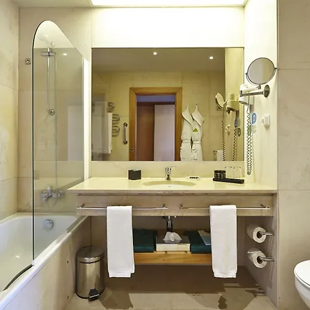 Отель Portobay Serra Golf Santo Antonio da Serra