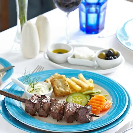 Отель Portobay Serra Golf Santo Antonio da Serra