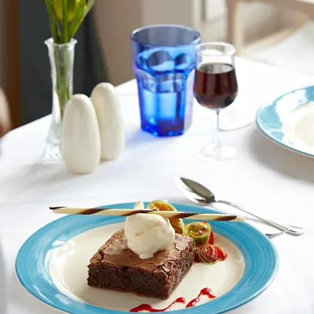 Отель Portobay Serra Golf