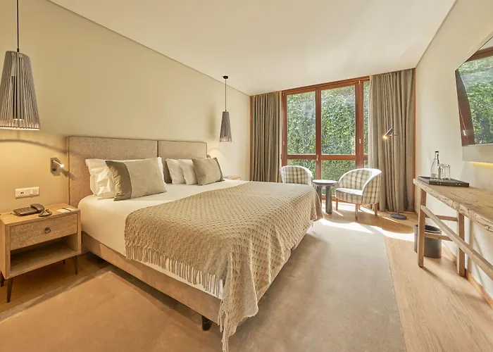 塞拉高尔夫波尔图湾度假酒店 4* Santo Antonio da Serra